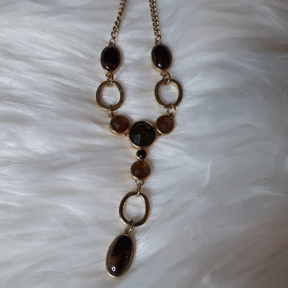 Necklace - Picture 5 of 6